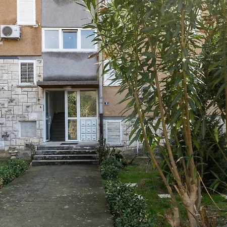 Kikilly - Two Bedroom With Balcony And Sea View Dubrovnik
